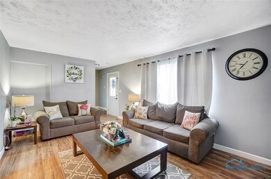 4146 Dahlia Dr, Toledo, OH 43611 - photo 6