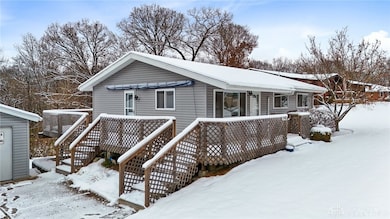 2908 Valleyview Dr, Fairborn, OH 45324 - photo 4