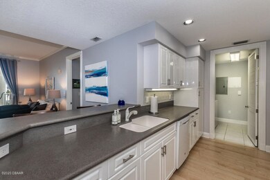 4620 Riverwalk Village Ct 7405 Ponce Inl