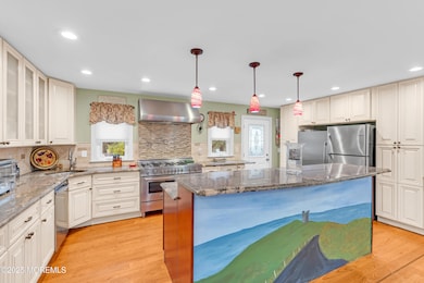 28 Princeton Dr, Howell, NJ 07731 - photo 4