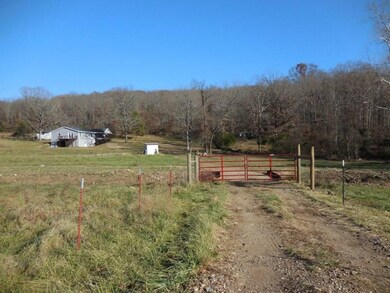 14904 Parker Branch Rd, West Fork, AR 72774 - photo 4