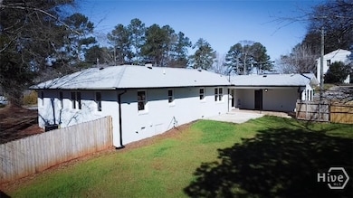 1092 W Lake Dr, Athens, GA 30606 - photo 2