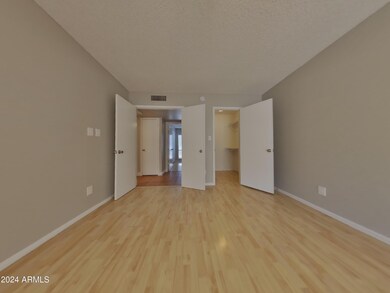 9627 N 51st Ln, Glendale, AZ 85302 - photo 5