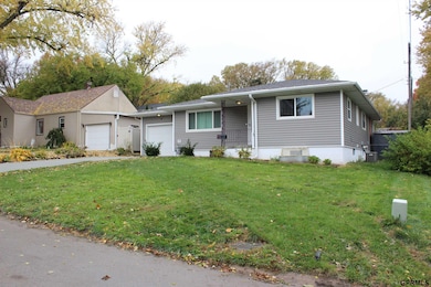 341 S 21st St, Blair, NE 68008 - photo 2