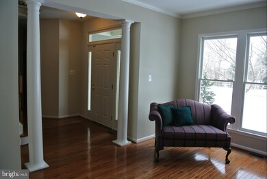 11506 Pebblecreek Dr, Lutherville Timonium, MD 21093 - photo 4