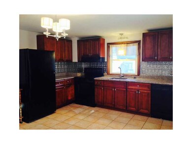 64 Huxley Ave, Providence, RI 02908 - photo 2