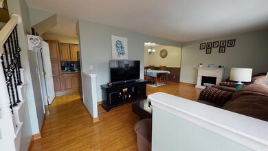 433 Willow Rd E unit 2, Staten Island, NY 10314 - photo 3