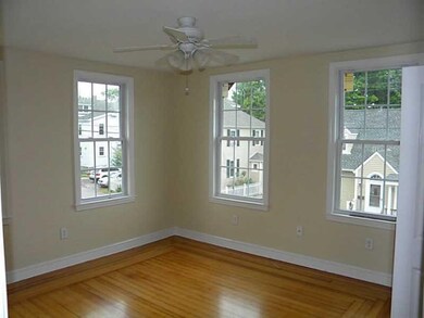 42 Weaver Ave unit 2, Newport, RI 02840 - photo 6