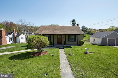 5642 Bartonsville Rd, Frederick, MD 21704 - photo 2