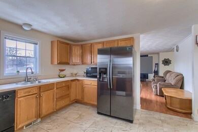 24 20th St unit 24, Lowell, MA 01850 - photo 4