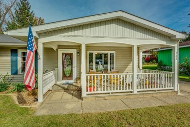 133-N-Eagle-St-3 (1)