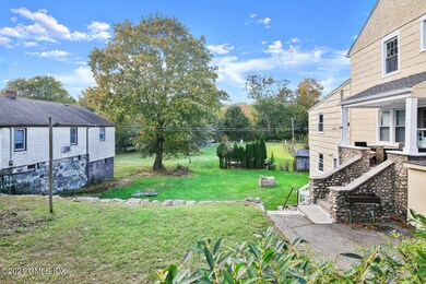 530 River Rd unit 2, Cos Cob, CT 06807 - photo 2