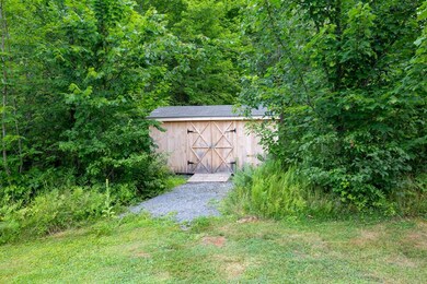 39 Mountain Spring Ct, Westford, VT 05494 - photo 2