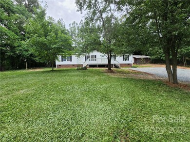 342 Okeewemee Rd, Star, NC 27356 - photo 3