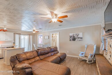7010 Deer Springs Rd-2