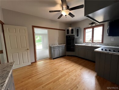 141 Sommer St, North Tonawanda, NY 14120 - photo 6