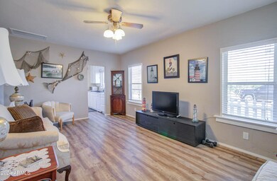 665 S 3rd St-16