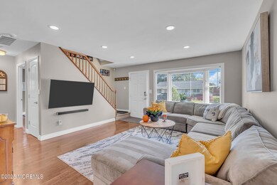 18 Monterey Dr, Hazlet, NJ 07730 - photo 6