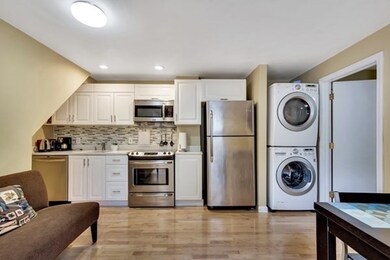 86 Kinnaird St unit 86, Cambridge, MA 02139 - photo 3