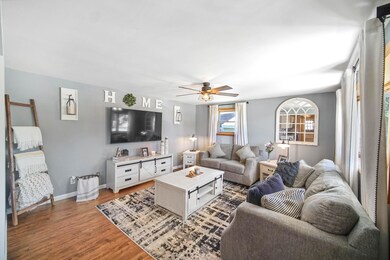 918 N Lafayette St, Griffith, IN 46319 - photo 3