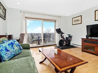 386 E 8th St unit 6, Boston, MA 02127 - photo 6