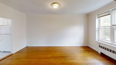 1525 Beacon St unit 4, Brookline, MA 02446 - photo 5