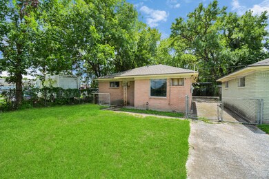 1218 Eubanks St, Houston, TX 77022 - photo 3