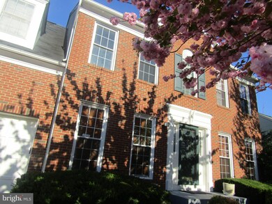 6207 Wood Pointe Dr, Glenn Dale, MD 20769 - photo 2