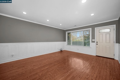 61 Fountainhead Ct, Martinez, CA 94553 - photo 7