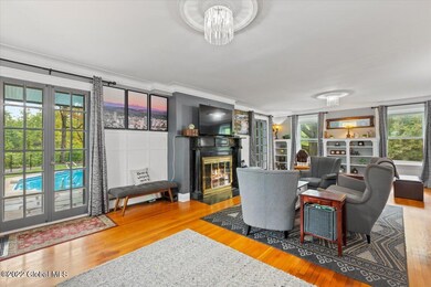 7 Spring Rd, Schenectady, NY 12302 - photo 3