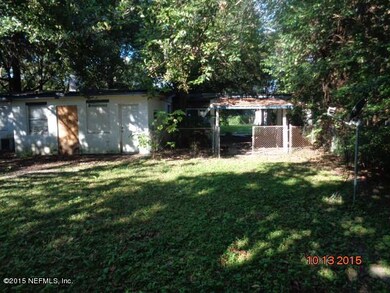 875 Mikael Ave, Jacksonville, FL 32205 - photo 4