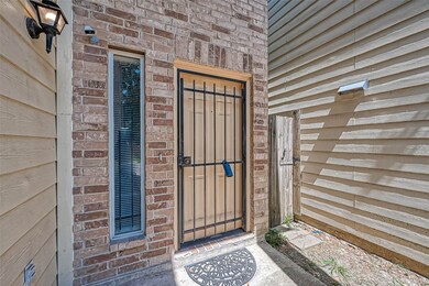 6533 Apollo St, Houston, TX 77091 - photo 5