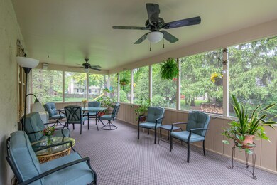 Huge Screen Porch