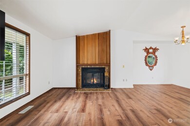921 105th Place SE, Everett, WA 98208 - photo 4
