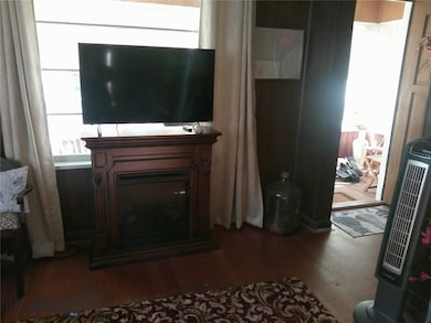 607 Spruce St, Anaconda, MT 59711 - photo 7