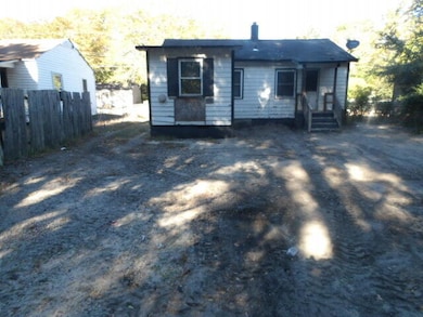 135 Anderson St, Sumter, SC 29150 - photo 5