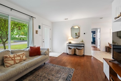 5210 Waterbrook Dr, Austin, TX 78723 - photo 4