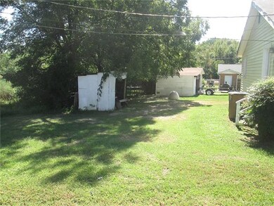 104 Booker St, Marshville, NC 28103 - photo 4