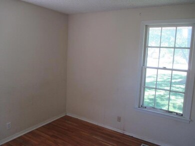 307 Fairfax Ave, Murfreesboro, TN 37130 - photo 5