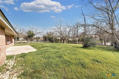 1607 Pleasant Ln, Copperas Cove, TX 76522 - photo 4