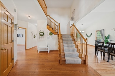 524 Highland Dr, Elburn, IL 60119 - photo 2