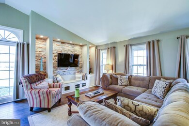 20337 Bickleton Place, Montgomery Village, MD 20886 - photo 4