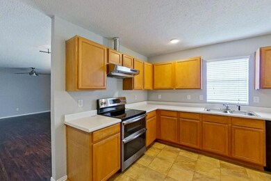 707 Gunters Mountain Ln, Wylie, TX 75098 - photo 2