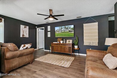 05-Living Room