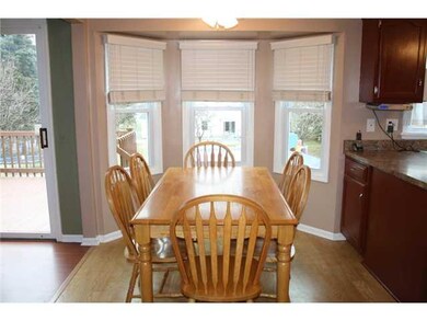 Kitchen. Eat-in kitchen w/E-Z clean laminate floor