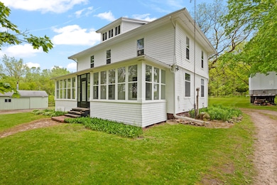 8001 S Jackson Rd - 1039