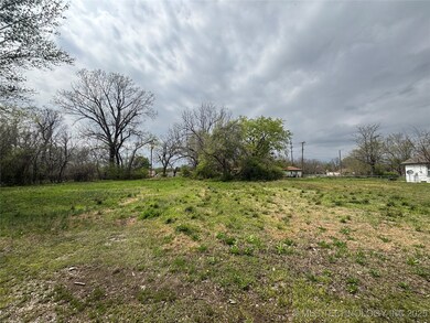 1109 S 23rd St, Muskogee, OK 74401 - photo 5