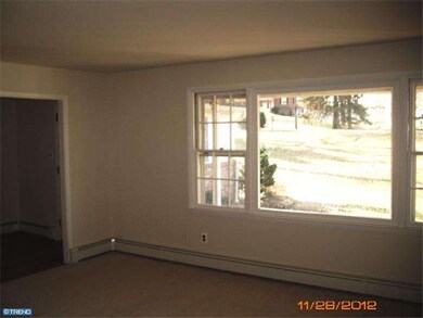 57 Cambridge Dr, Glen Mills, PA 19342 - photo 4