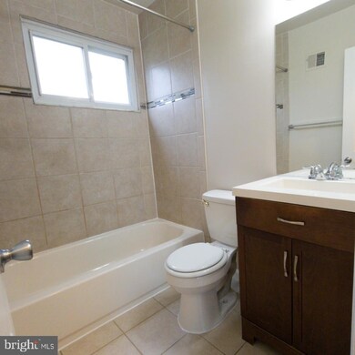 2528 Iverson St, Temple Hills, MD 20748 - photo 5