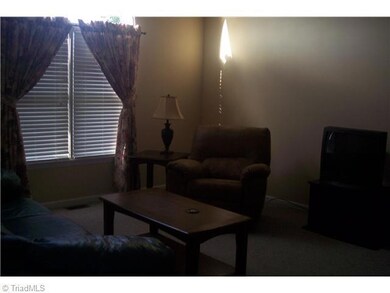 727 Graceland Dr, Asheboro, NC 27205 - photo 3